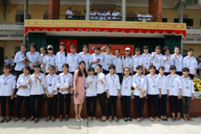 Ơn thầy mãi ghi